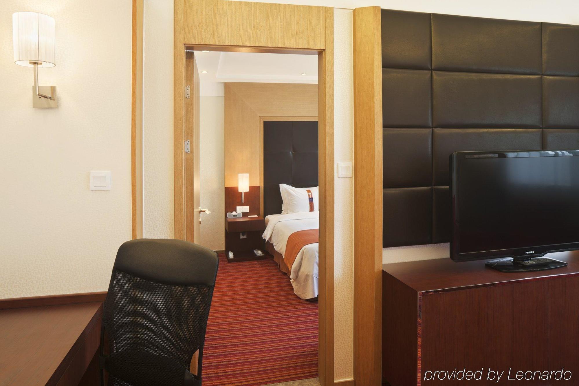 Holiday Inn Express Shanghai New Hongqiao, An Ihg Hotel Exteriör bild